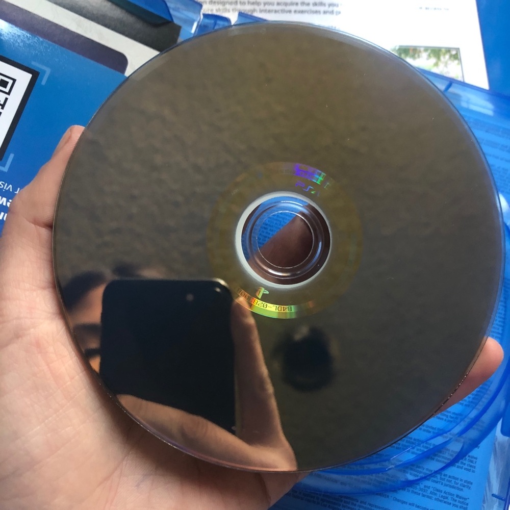 PS4 - Picture 4 of 7